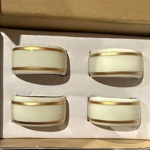 Set of 4, Gorham Vintage Porcelain Ivory Napkin Rings with Gold Trim